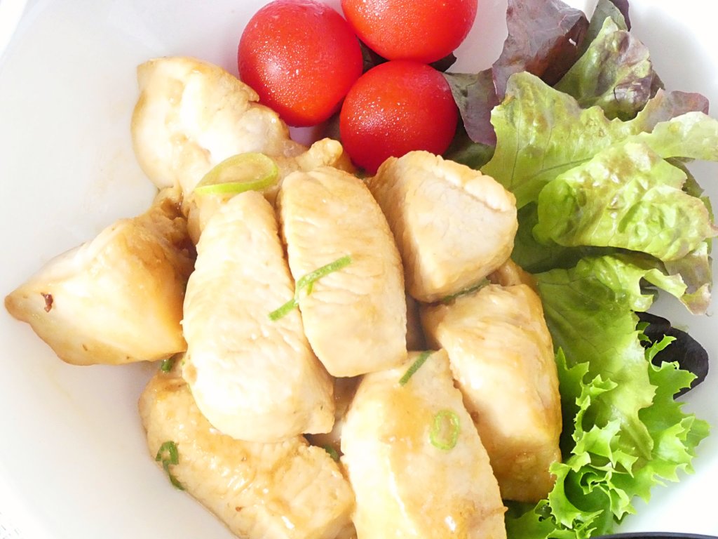 鶏むね肉のマヨポン炒め