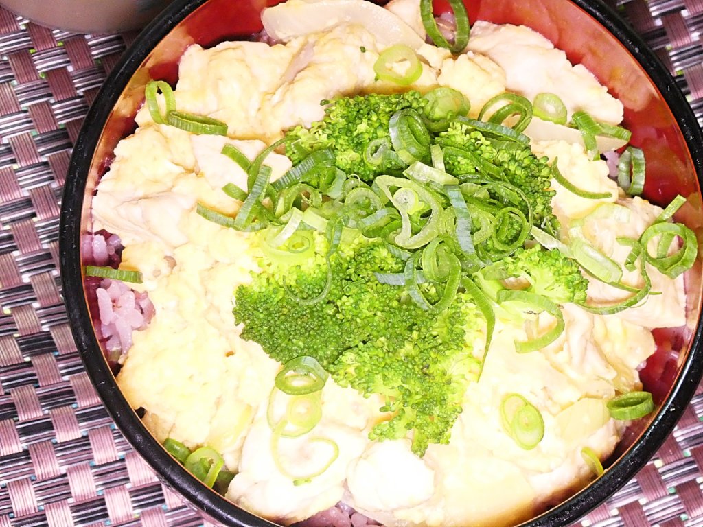 ブロッコリー親子丼