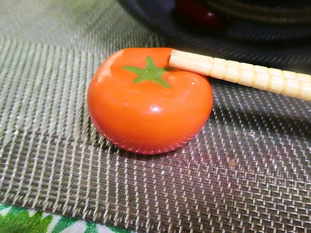 トマトの箸置き