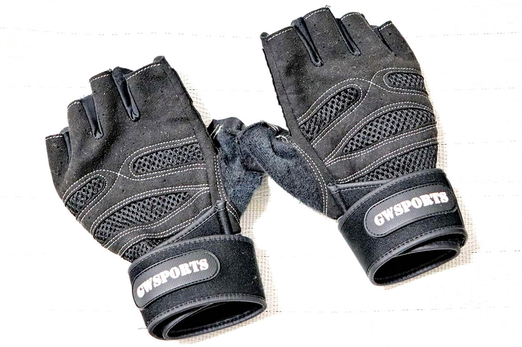 GW SPORTS トレーニンググローブのデザイン