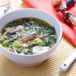 サバ缶と小松菜の生姜スープ
