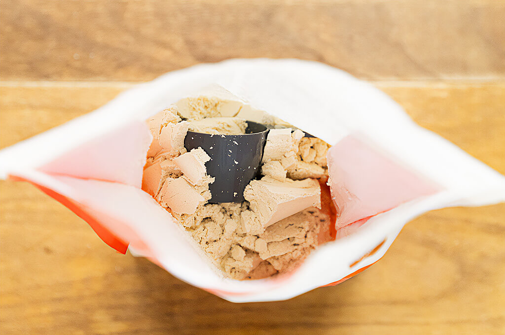 マイプロテイン ホエイプロテイン ソルティッドキャラメル味の中身