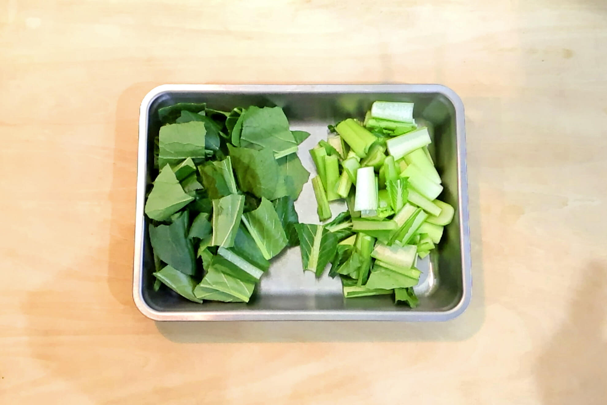 小松菜は3cm幅に切る