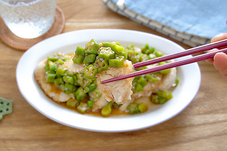 鶏むね肉とオクラのよだれ鶏