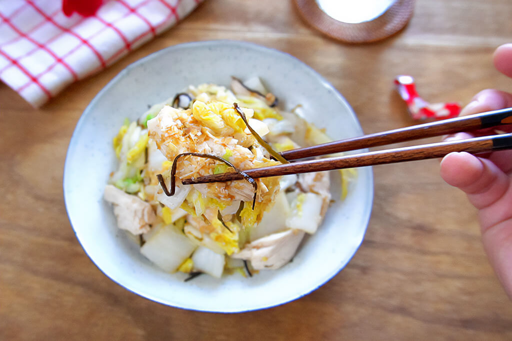 鶏むね肉と白菜の塩昆布和え