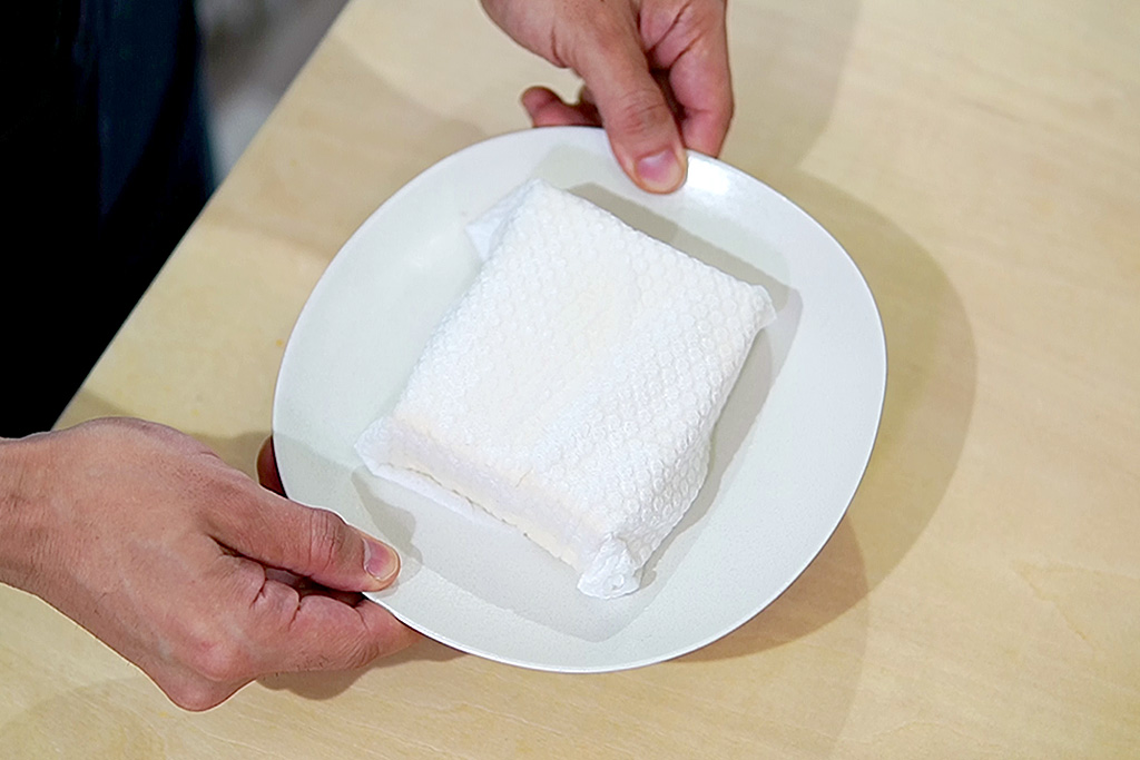 絹ごし豆腐はレンジで水切りする