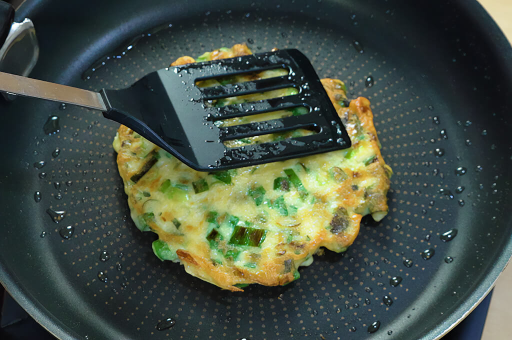 生地を焼く