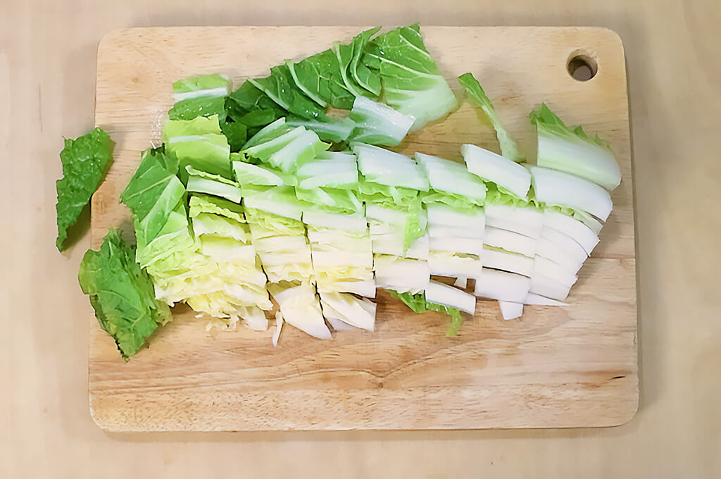 白菜はざく切りにする