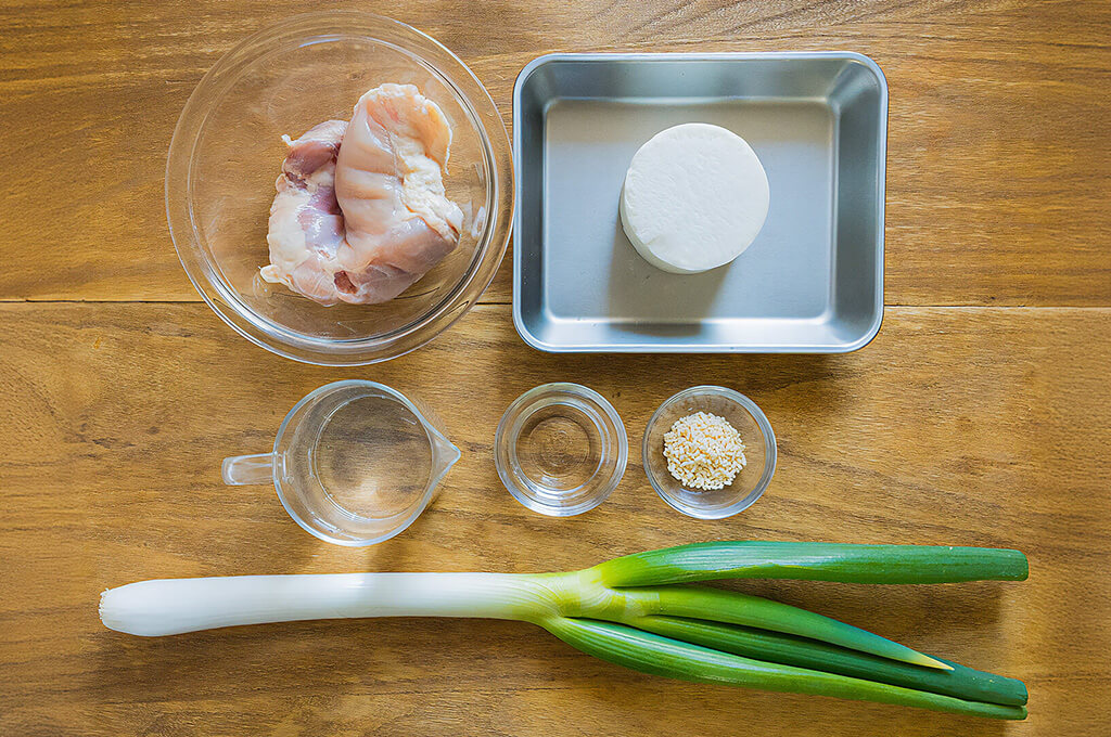 鶏と大根のねぎ塩スープの材料