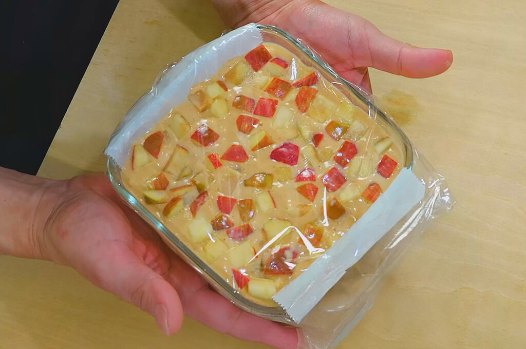 生地をレンジで加熱する