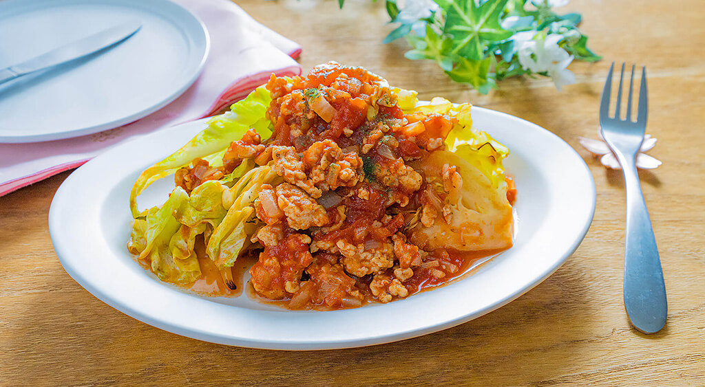 春キャベツのミートソースステーキ