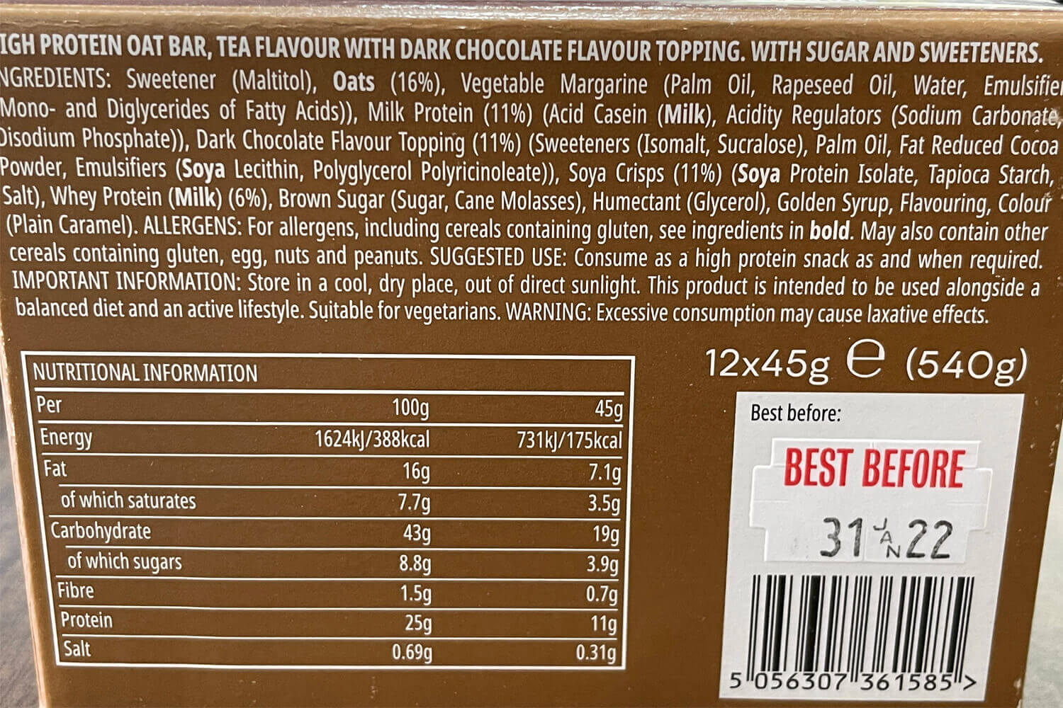 マイプロテイン グラノーラバー ミルクティーアンドダークチョコレート味 栄養成分表示