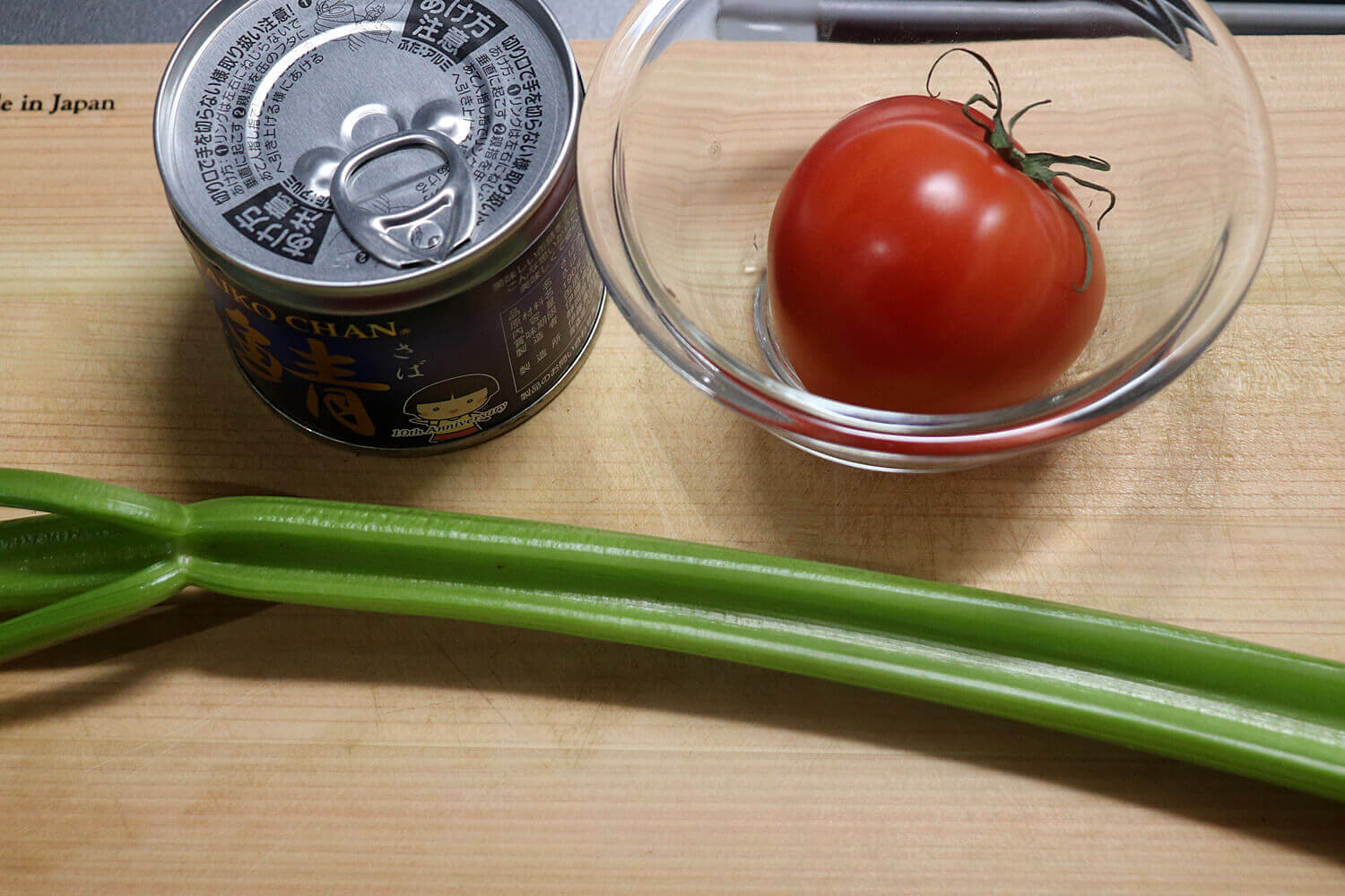 サバ缶とセロリのトマトスープ 材料
